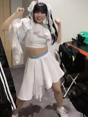 A post by @sustain_himeha on TikTok caption: ライブ前の運動にちょうど良い#ライブアイドル #idol 