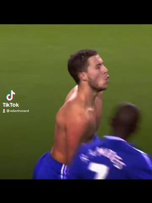 A post by @edenhxzard on TikTok caption: A tomber #edenhxzard #edit #edenhazard #foot