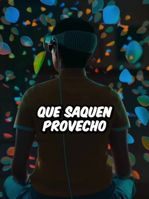 A post by @animoer on TikTok caption: No estoy diciendo que el Visión Pro es un mal producto. Es más bien que todos los equipos VR dicen exactamente lo mismo. Más sensores, mejor resolución, más capacidad de batería, etc. Pero pocas aplicaciones o cosas para hacer con el equipo. #vtuberespañol #vr #visionpro 