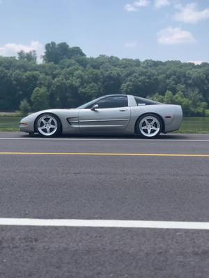 A post by @see5ethan on TikTok caption: 👀 on 🫵🏻 #fyp #car #carsoftiktok #foryou #foryoupage #corvette #corvettecorvette #musclecar #jdm #chevy #carsandcoffee #c5 #carcommunity #fypシ #carscene #carshows #cartok #fyou 