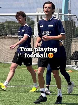 A post by @tomdaya.xx_ on TikTok caption: AHHH #tomholland #harryholland  #paddyholland #samholland  #football #Soccer  #cute #hot #edit #fyp #viral 