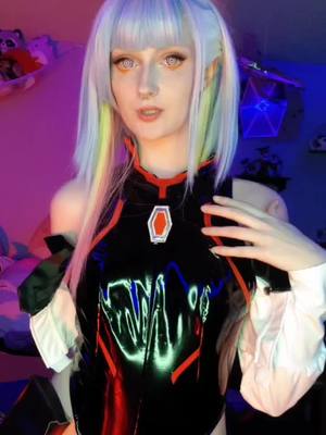 A post by @cinnibar.cos on TikTok caption: welp omgcon is over and im sad #cyberpunkcosplay #Lucycosplay #cyberpunkedgerunners #lucycyberpunk #lucynakushinada