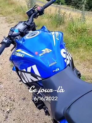 A post by @7tisba7 on TikTok caption: deja 1 an ✌️#cejour-là #gsxs #gsxs750 #suzuki #auvergnerhonealpes #motardsfrance #bikelifeworld #bikelife #