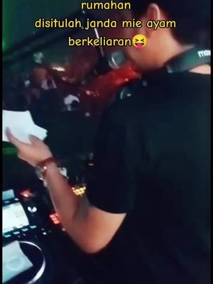 A post by @tissu2basah on TikTok caption: Ga bahaya ta #fypシ #ibizasby