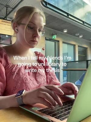 A post by @lexmarika on TikTok caption: It’s anything except writing my thesis at this point. #thesis #unilife #universitystudent #universitycheck #mastersdegreeinprogress #tryingnottocry #chatgptistyping 