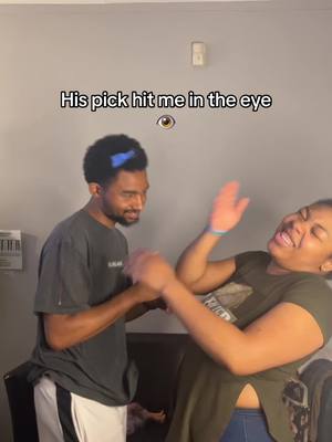 A post by @trillionairetre_ on TikTok caption: Couple’s therapy LOL 🤣 #CouplesChallenge #HusbandandWife #AaronandTre #Trevonia #Woah #WoahChallege #Fun #Laughs #BlackLove