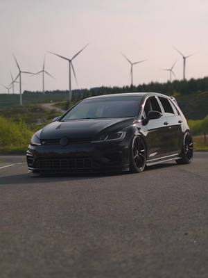 A post by @black.golf.r on TikTok caption: hi #vwgolf #golfr 