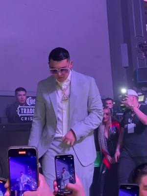 A post by @_diegomilan on TikTok caption: #kevinroldan #mty #parati 