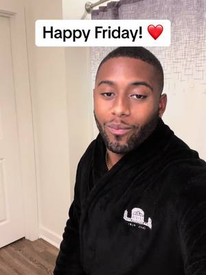 A post by @dericchildressjr on TikTok caption: Hey yall! Been a while! But your boy just been living! ❤️ #fyp #youngadult #fypシ゚viral #familytime