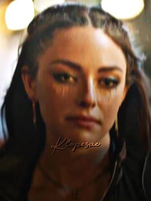 A post by @klopesae on TikTok caption: no humanity hope >>> she served the whole of season 4… this edit is just me testing my new scenes ahaha  #hopemikaelson #legacies #viral #fypシ 