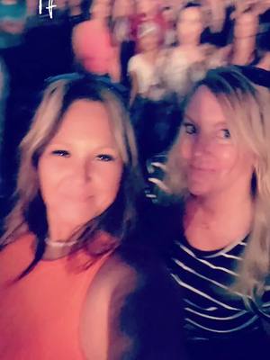 A post by @beautifulfkndisaster on TikTok caption: #bestfriend #weallhavethat1friend #fyp #summertime #traveling #Michigan #mtpleasant #idchooseyou @RaChelle