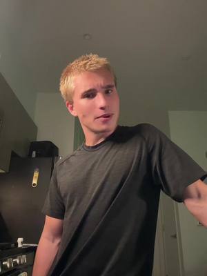 A post by @mitchell_crawford2 on TikTok caption: Build a protein shake w me 🫐🍌🏋🏼‍♂️