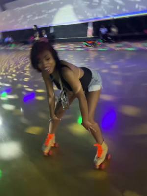 A post by @ihaveaproblembye on TikTok caption: Skating tingz wit the kanes i learned how to skate backwards a lil bit 