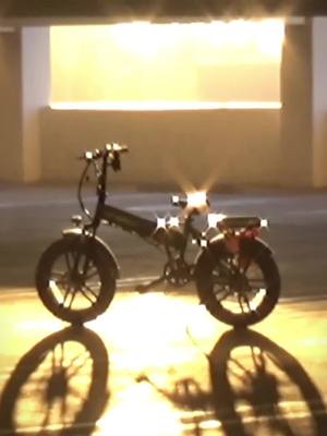 A post by @onebotbike on TikTok caption: Ebike can also retro #onebotebike #T6F #retro #cool