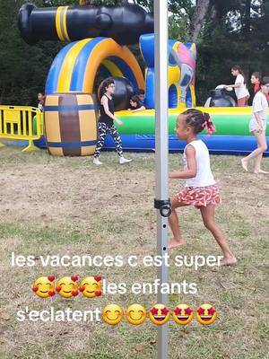 A post by @christineaugusto3 on TikTok caption: #pourtoi #parati #vacance #enfantsadultes#familles#sondelété #😊😊😍😍🤩🤩🤩