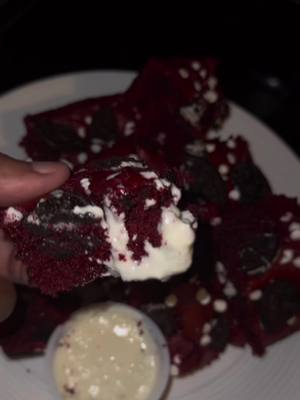 A post by @lyricalashawn on TikTok caption: Red Velvet Chocolate Oreo Brownies 😌 Say it twice baby 🔥🔥#redvelvetbrownies #oreobrownies #baketok #fyp