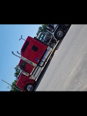 A post by @johnt2u on TikTok caption: #10lugthug #rgnlife #leftlaneoutlaw #kenworthw900