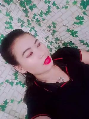 A post by @sangeeta__bohara on TikTok caption: 😌😌😌😌😌#typing #viralvideo