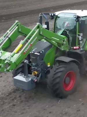 A post by @fendtpower.nl on TikTok caption: 😮‍💨😮‍💨#fyyyyyyyyyyyyyyyy #fendt #foryourpage #fendtistbeste #fendt728 #fendt728variogen7 #farmer_forlife #fendtfahrerarmy #fendtpowerarmy #fendtpower #fendtfahreraemy #fendtpower 