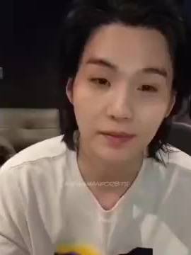 A post by @nwedarlinwe1 on TikTok caption: #🥺🥺💔 ရိပ်မိခဲ့‌ပေမယ့် ဒီလောက်ထိမြန်လိမ့်မယ်လို့ မထင်ထားဘူး🥺💜