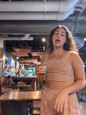 A post by @im.soph on TikTok caption: #fyp #drinkingonamonday