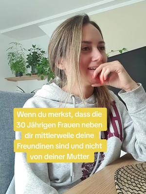 A post by @nastja_nova on TikTok caption: Die Zeit fliegt😭😱 #wirwerdenalt  #friends #funny #trend #foryou #fyp