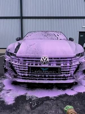 A post by @y.it.rain on TikTok caption: Rinse the foam 😎#carcleaning #satiasmrwashing #asmr #decompress #foryou 