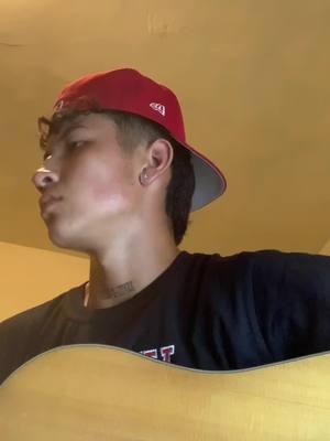 A post by @luis_pr28 on TikTok caption: Mi bello angel👼#fyp #viral #viraltiktok #parati #cover #guitarra