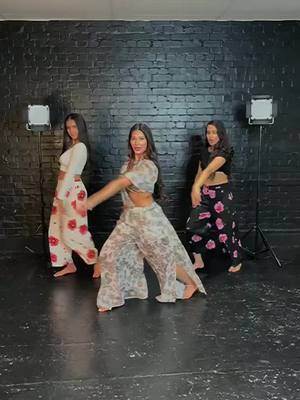 A post by @bollywooddancechannel on TikTok caption: Manike Mage Hithe  #fyp  #fypシ  #foryou  #foryoupage  #viral  #tiktok  #india  #music  #dance  #bollywood  #trending