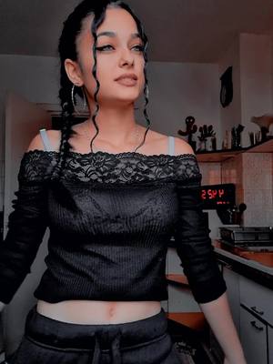 A post by @nicoletaniko632 on TikTok