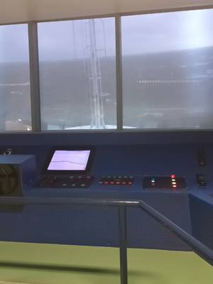 A post by @marcantoinevlk on TikTok caption: #simulateur #chalutiers #mer #ocean 