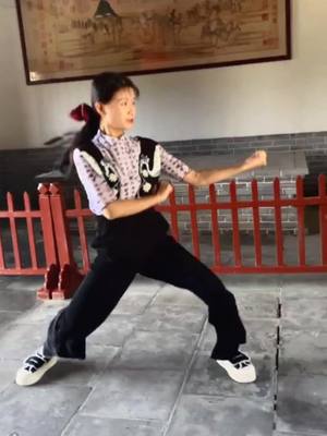 A post by @taichiman7895 on TikTok caption: The power of Taijiquan should be relaxed naturally, just like a spark burning and shaking suddenly.#Kungfu #Martial #Tai #For 