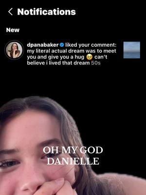 A post by @karaxsnow on TikTok caption: we are best friends actually #dpanabaker #daniellepanabaker #foryou #theflash #caitlinsnow #greenscreen