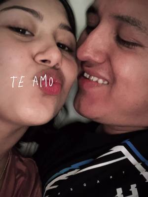 A post by @____i.e.c____502 on TikTok caption: #AmorTrend #juntosporsiempre  #teamo #miamor😍  #meencantas ❤️👩🏻‍❤️‍💋‍👨🏻😍