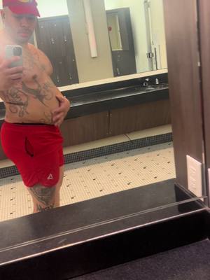 A post by @stashmoe on TikTok caption: I let myself go, but I bounced back fast #fitness #newbody #tattoos 