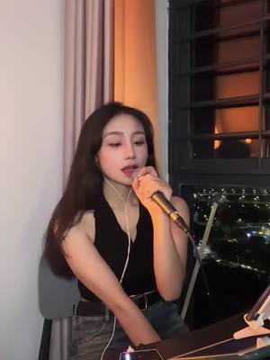 A post by @xiaochenmei0 on TikTok