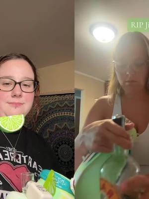 A post by @emma_aintnosalad on TikTok caption: #duet with @Kel #margaritaville #ripjimmybuffet #jimmybuffett #fyp 