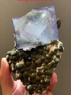 A post by @skycrystal_wholesale on TikTok caption: #crystal #crystaltok #crystalshop #crystals #crystalenergy #crystalenergy #crystalwholesaler #minerals #fluorite #skycrystal_wholesale