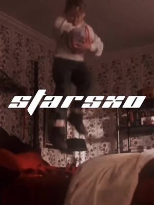 A post by @starsxos on TikTok caption: #KEVINMCALLISTER ⭐️ - I NEED CHRISTMAS RN 😢 #fyp #xybca #blowup #vsp #starsxo #edit