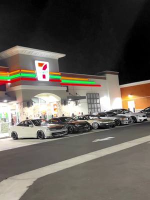 A post by @josho.dc5 on TikTok caption: @7-ELEVEn x Ourchived #cartok #jdmcars #fyp