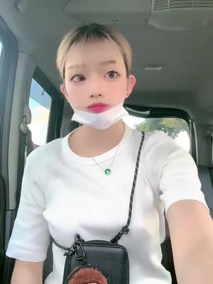 A post by @mikuuuuuuu0827 on TikTok caption: #ベルメイク  振り付け分からんし、どこ見とん笑