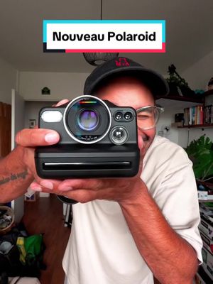 A post by @thomas_app on TikTok caption: Ma review complète dispo sur ma chaîne ! #polaroid #polaroidi2