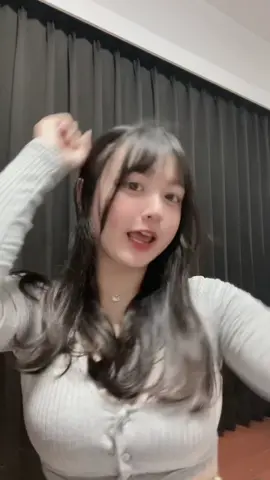 A post by @sammi_329 on TikTok caption: #yogurtshake 
