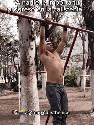 A post by @maucalisthenics on TikTok caption: Si eres @adyysykess ♥️🥺 #calisthenics #streetworkout #calisteniamexico #calistenia #fitness #ejercicio #barras #streetlifting #pullups #dominadas #muscleup #novios #Love #parejas #mauthenics