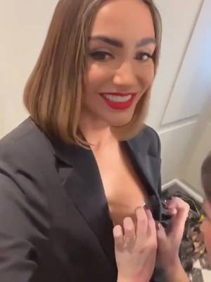 A post by @uktvwomen on TikTok caption: The dream job does exist 😍 #fypシ #fy #for #foryou #foryoupage #fitness #frankie #frankiebridge #hot #fit #viral #viralvideo #viraltiktok #virall #job #perfect #tik #tiktok 