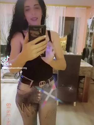 A post by @papehasrethasretg on TikTok caption: kimseye eyvallahım akşamdan konuşanlara karnım tok😉