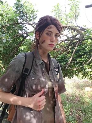 A post by @elliewilliams2019 on TikTok caption: #tloucosplay#cosplayer#tlou2cosplay#elliewilliamscosplay#tlou#tlou2#thelastofus#cosplay#videogame#viral#apocalypse#elliewilliams#elliewilliamscosplay#ellie#elliecosplay 