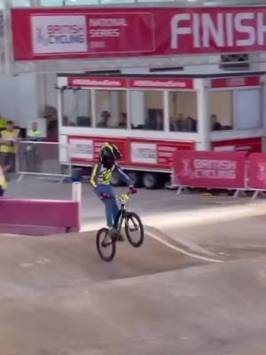 A post by @supercrossbmx on TikTok caption: #bmx #bike #fyp #bmxlife