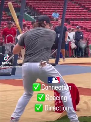 A post by @kelvinballplayer on TikTok caption: *BASEBALL DRILL*🚨🚨🚨 Buen Drill para sacar tus manos correctas síguenos en nuestras redes, escríbenos al DM.                                                  #kelvinballplayer #MLB #Beisbol #Diosprimero #entretenimiento #beisbol #ballplayer #potencia #drill #nicaragua #boaco #instagram #concentracion #pelotas #baseball #baseballlife #reels #tiktok #like #Comparte #drill #siguenos.