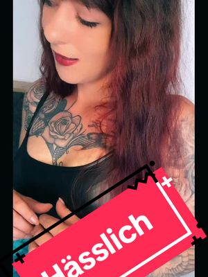 A post by @xliisa135 on TikTok caption: Guten Morgen 🖤 #sogeliebt #ohnemich #hässlich #bae #inked #la🔥vida🔥loca #🤜🏻🤍fight🖤heart🤍🤛🏻 #heartvibesde